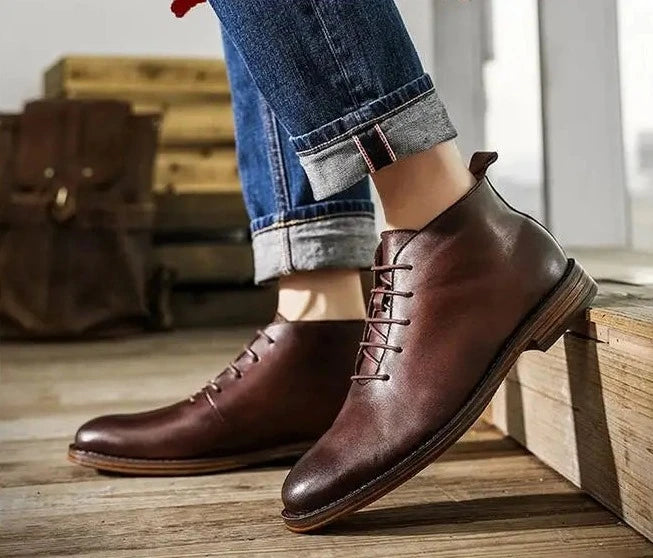 Bota de Couro Chelsea Vintage